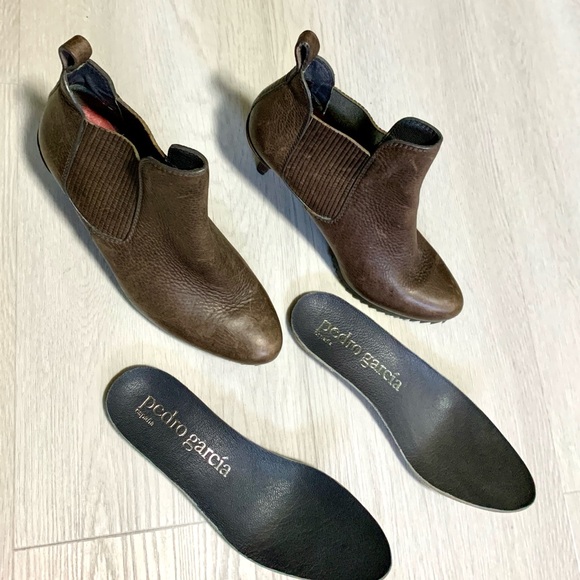 Pedro Garcia Yoad Ankle Booties Distressed Leather - Picture 13 of 15